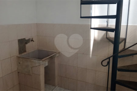 Casa à venda com 4 quartos, sendo 1 suíte, em Vila Arruda, Itapetininga, SP