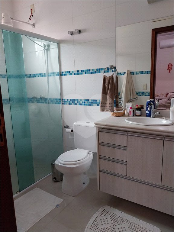 Casa à venda com 3 quartos, sendo 2 suítes, no condomínio Acmti - Colinas do Mosteiro, Terras de Itaici e Recanto dos Pássaros, Indaiatuba - SP