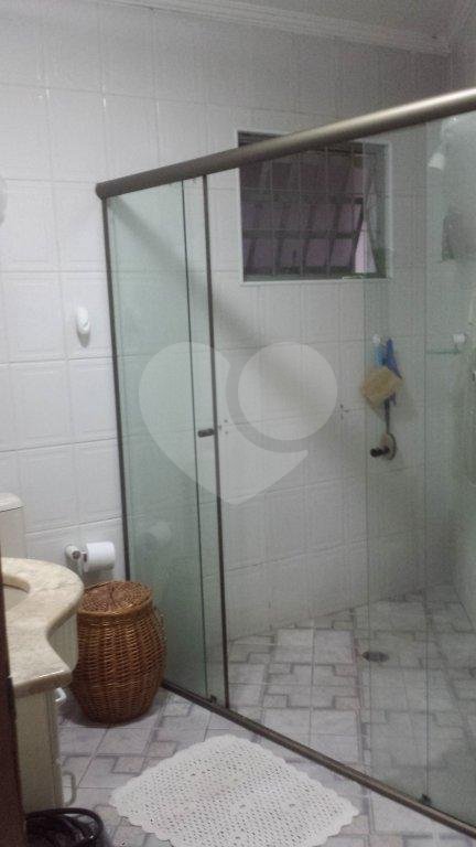 Casa à venda com 3 quartos, sendo 1 suíte, no condomínio Travessa Bruno Andreoni,16, São Paulo - SP
