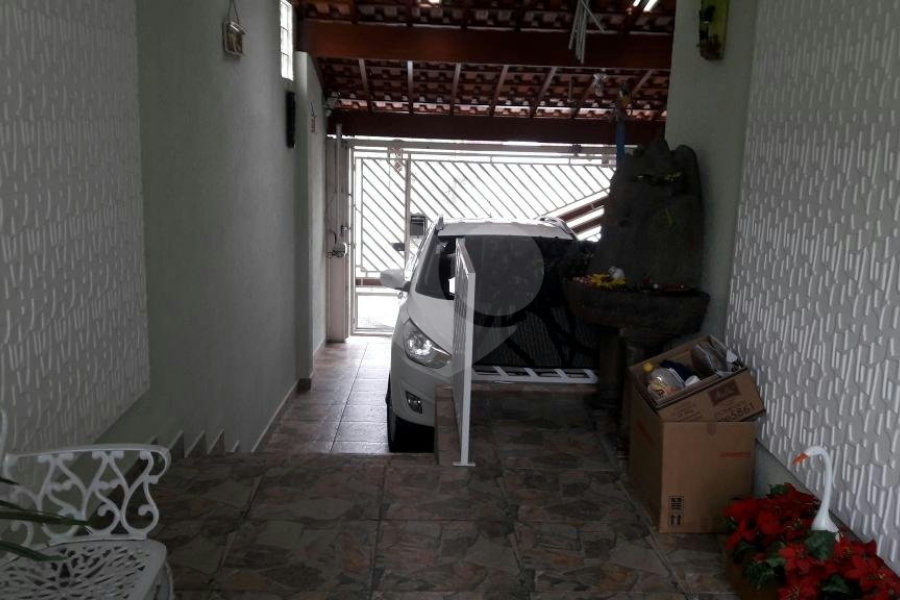 Sobrado à venda com 3 quartos, sendo 1 suíte, em Vila Harmonia, Guarulhos, SP
