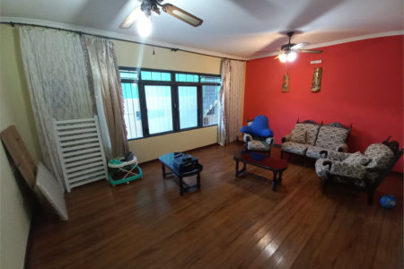 Casa à venda com 4 quartos, sendo 2 suítes, em Parque Esmeralda, São Paulo, SP