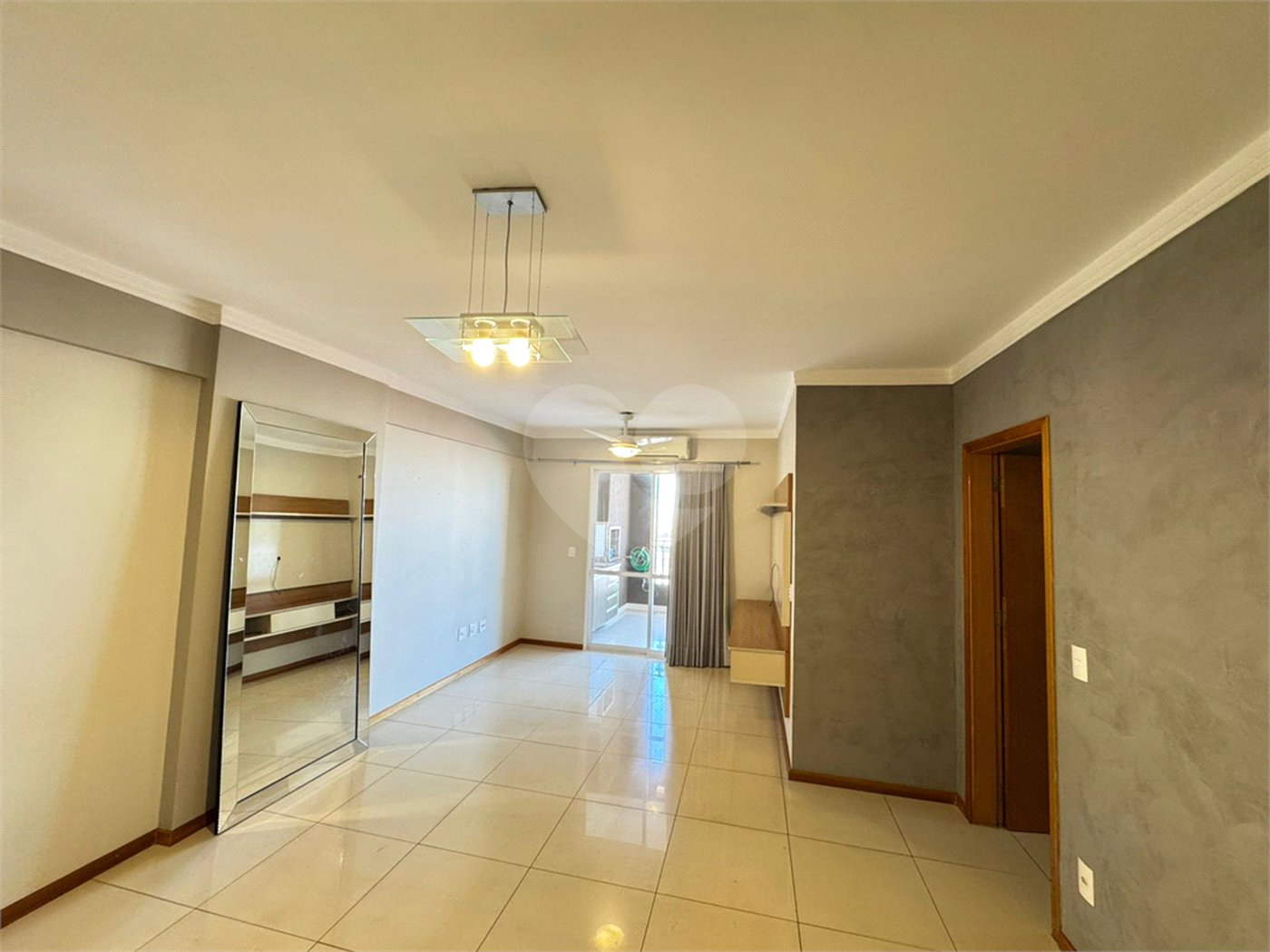 Apartamento à venda com 3 quartos, sendo 1 suíte,  em Jardim Paulista, Ribeirão Preto, SP