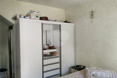 Sobrado à venda com 3 quartos em Chora Menino, São Paulo, SP