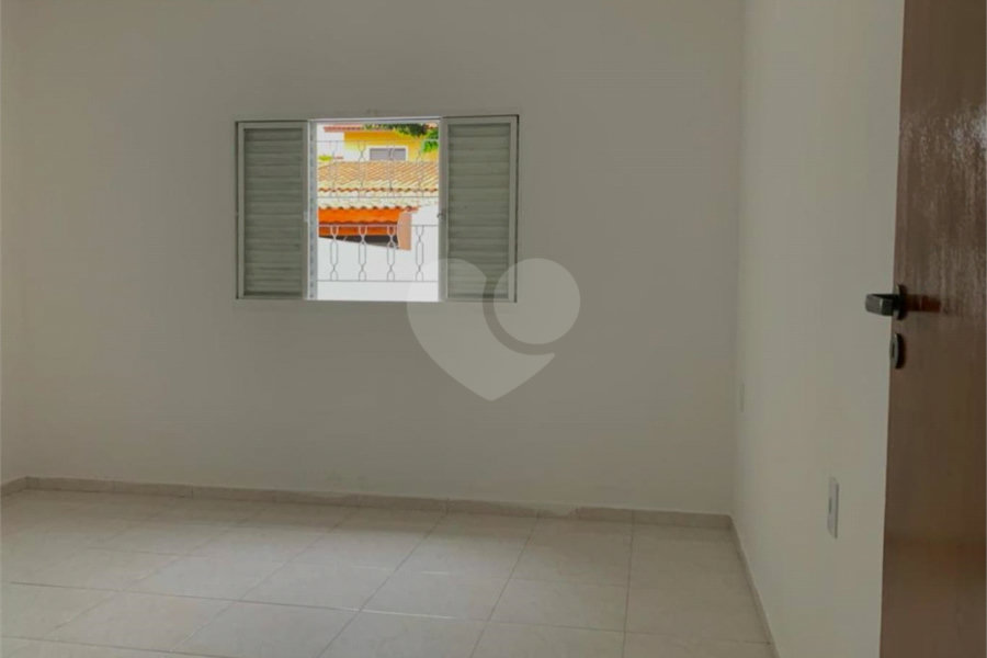 Sobrado à venda com 3 quartos, sendo 1 suíte, em Tremembé, São Paulo, SP