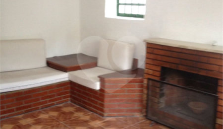 Casa Térrea à venda ou para alugar com 4 quartos, sendo 1 suíte,  em Jardim Aeroporto, São Paulo, SP