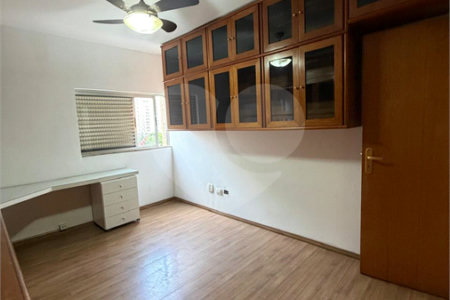 Apartamento à venda com 3 quartos, sendo 1 suíte, em Pinheiros, São Paulo, SP
