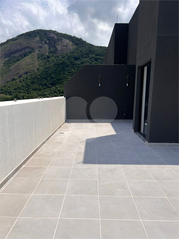 Cobertura à venda com 3 quartos, sendo 1 suíte, em Jacarepaguá, Rio de Janeiro, RJ