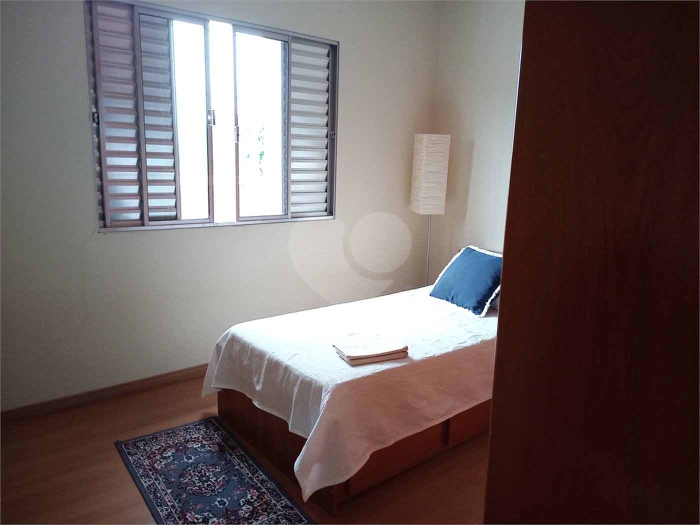 Sobrado à venda com 4 quartos em Horto, São Paulo, SP