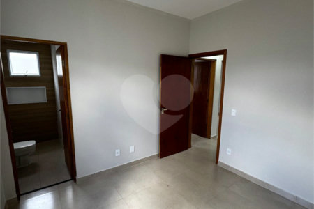 Casa à venda com 3 quartos, sendo 1 suíte, em Jardim Bom Sucesso, Indaiatuba, SP