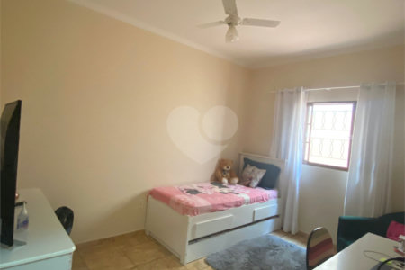 Casa à venda com 2 quartos, sendo 1 suíte, em Vila Deyse, Itapetininga, SP