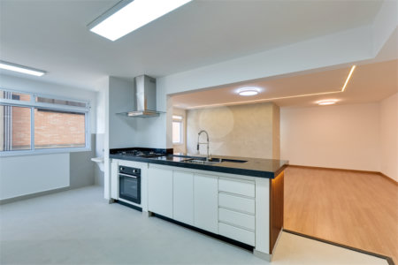 Apartamento à venda com 2 quartos, sendo 1 suíte, em Santo Amaro, São Paulo, SP