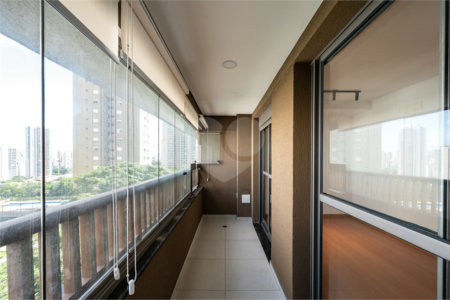 LINDO STUDIO DE 32M² PRÓXIMO DE TUDO