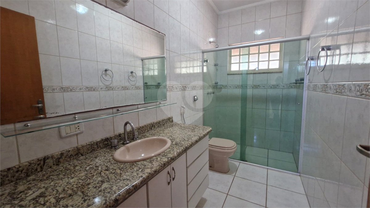 Casa sofisticada à venda em bairro nobre de Atibaia | 3 dormitórios | 408 m²