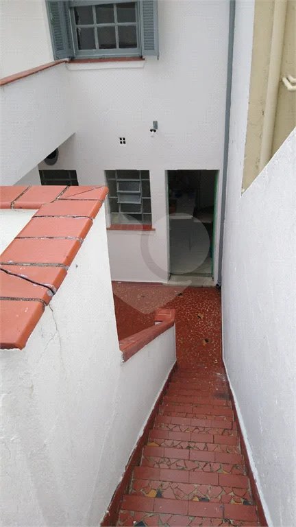 Sobrado a Venda na Mooca, com 248 m²
