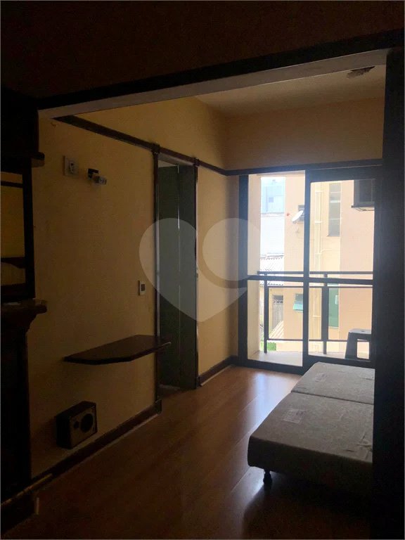 APARTAMENTO TIPO FLAT