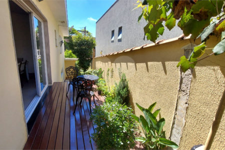 Casa à venda com 4 quartos, sendo 2 suítes, em Jardim São Caetano, São Caetano do Sul, SP