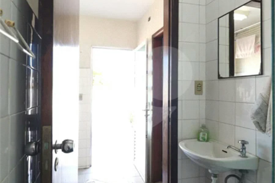 Casa à venda com 3 quartos, sendo 1 suíte,  em Vila Medeiros, São Paulo, SP