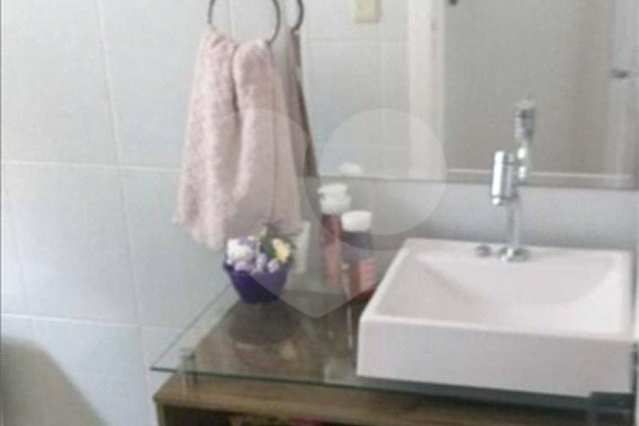 Casa à venda com 3 quartos, sendo 1 suíte, em Vila Rio de Janeiro, Guarulhos, SP