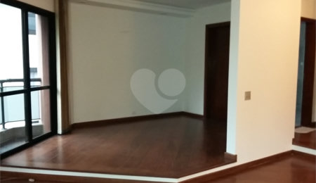 Apartamento à venda com 3 quartos, sendo 2 suítes,  em Vila Suzana, São Paulo, SP