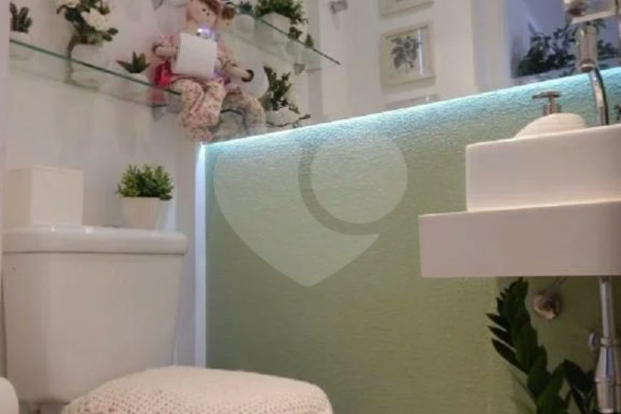 Apartamento à venda com 3 quartos, sendo 2 suítes, em Santana, São Paulo, SP