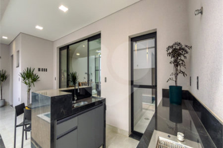 Casa à venda com 3 suítes no condomínio Jardim Residencial Dona Maria José, Indaiatuba - SP