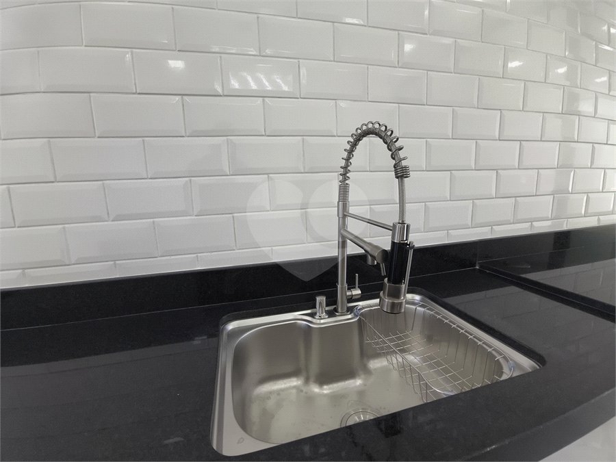Casa à venda com 3 suítes no condomínio Campos do Conde I e II, Sorocaba - SP