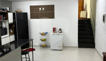 Casa à venda com 4 suítes em Vila Lavínia, Mogi das Cruzes, SP