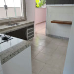 Casa para alugar com 3 quartos, sendo 1 suíte, no condomínio Reserva da Mata, Vinhedo - SP