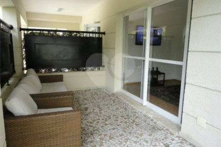 Apartamento à venda com 1 suíte em Jardim Leonor, São Paulo, SP