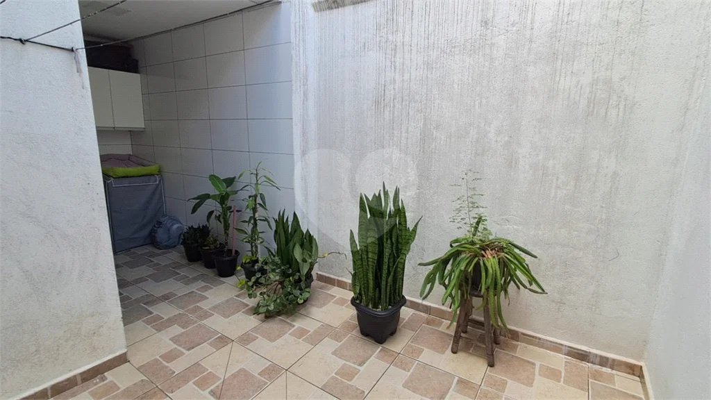 Casa à Venda | 125 m² | Mobiliada | 3 dormitórios (2 suítes) | 1 vaga na Parada Inglesa!