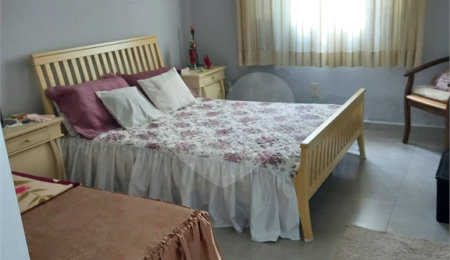 Casa à venda com 2 quartos no Centro, Bom Jesus dos Perdões, SP