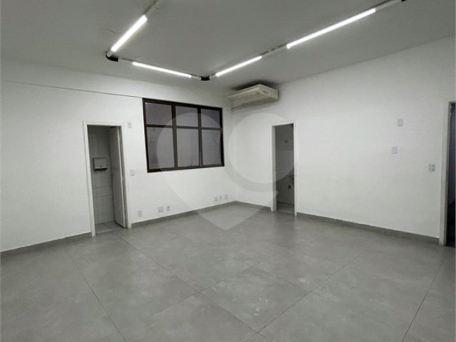 Prédio para alugar em Santana, São Paulo, SP
