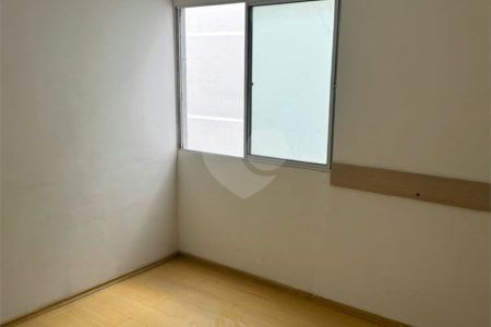 Casa à venda com 3 quartos, sendo 1 suíte, no condomínio Residencial Vera Lucia, Sorocaba - SP