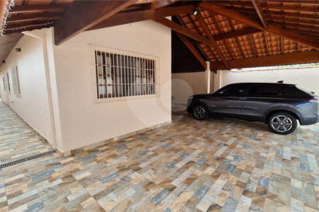 Casa térrea á venda - Peruíbe