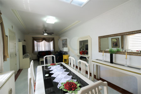 Casa à venda com 3 suítes em Vila Gustavo, São Paulo, SP