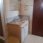 Casa à venda com 3 quartos, sendo 1 suíte, no Centro, Vinhedo, SP