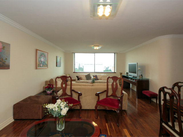 Apartamento à venda com 4 quartos, sendo 1 suíte,  em Alto da Boa Vista, São Paulo, SP