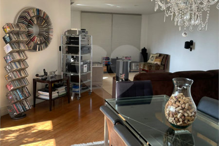 Apartamento à venda com 4 quartos, sendo 2 suítes,  em Jardim Ampliação, São Paulo, SP