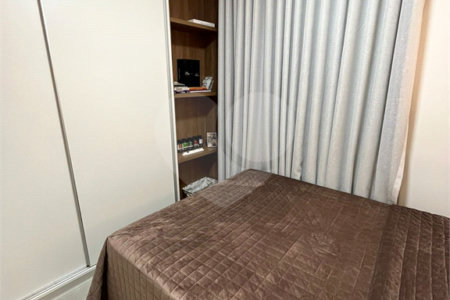 Apartamento à venda com 3 quartos, sendo 1 suíte, em Indianópolis, São Paulo, SP