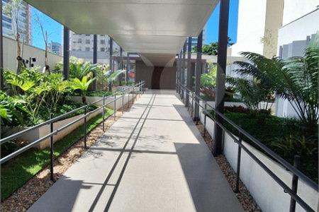 Apartamento à venda com 3 suítes em Vila Romana, São Paulo, SP