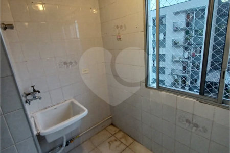 Apartamento à venda com 2 quartos em Jardim Santa Mônica, São Paulo, SP