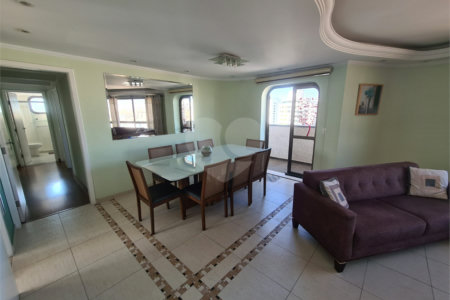 Apartamento à venda com 3 quartos, sendo 1 suíte, em Jardim Vitória Régia, São Paulo, SP