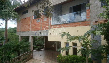 Chácara à venda com 5 quartos, sendo 1 suíte,  em Olhos D´água, Mairinque, SP