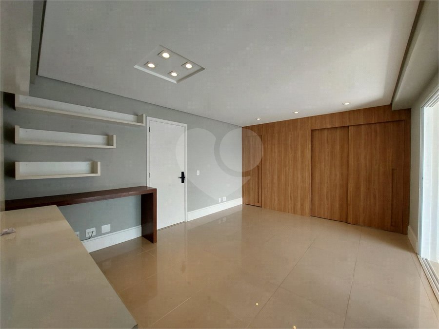 Apartamento à venda com 3 quartos, sendo 1 suíte, em Vila Leopoldina, São Paulo, SP