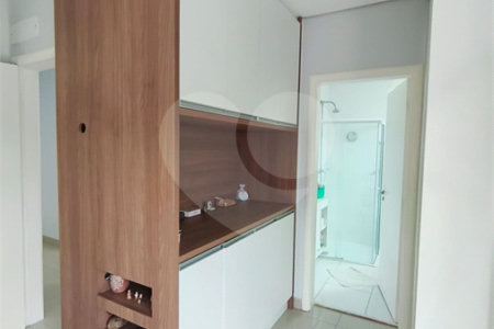 Casa à venda com 3 suítes no condomínio Piemonte, Vinhedo - SP