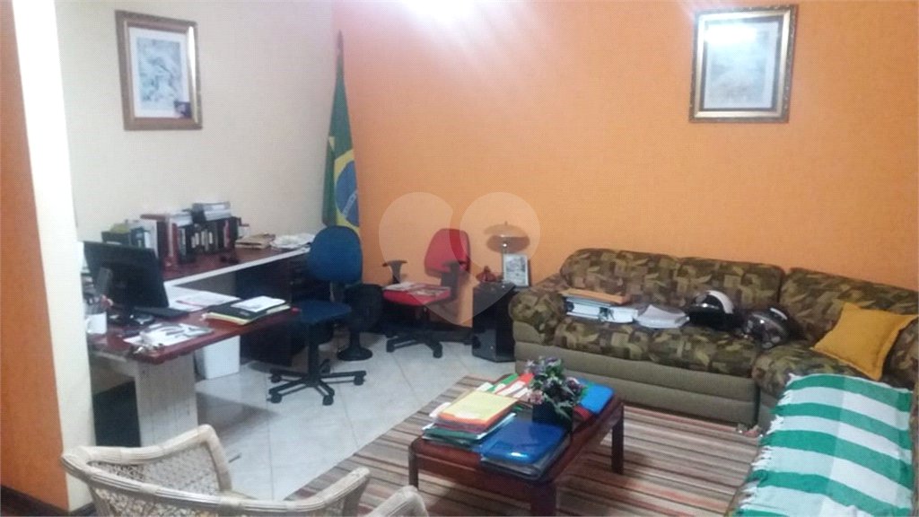 Casa Térrea à venda com 4 quartos, sendo 2 suítes, em Parque Edu Chaves, São Paulo, SP