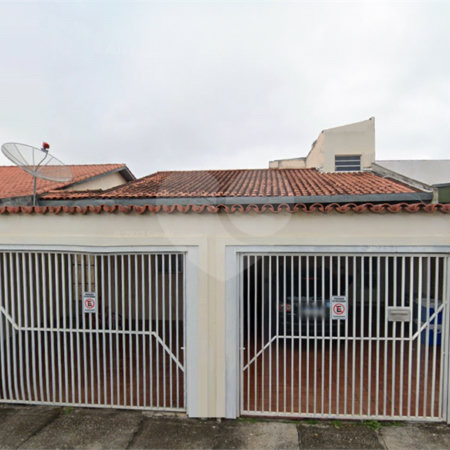 Casa à venda com 4 quartos, sendo 1 suíte,  em Jardim Náutico, Mogi das Cruzes, SP