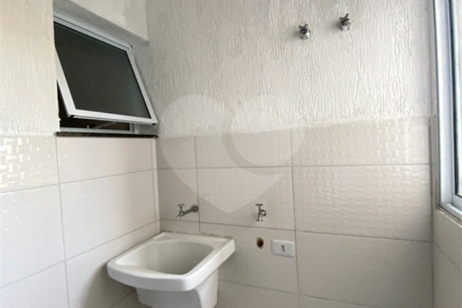 Prédio à venda com 2 quartos em Vila Maria, São Paulo, SP