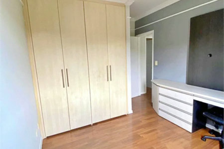 Apartamento à venda com 3 quartos, sendo 1 suíte,  em Vila Andrade, São Paulo, SP
