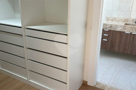 Casa à venda com 3 suítes no condomínio Jardim Residencial Dona Maria José, Indaiatuba - SP